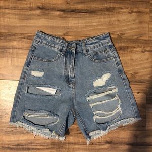 Size XS SHEIN short jeans